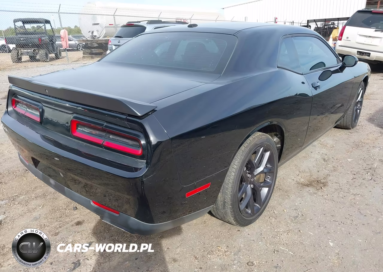 2023 Dodge Challenger Sxt VIN:2C3CDZAG2PH554040 - 4