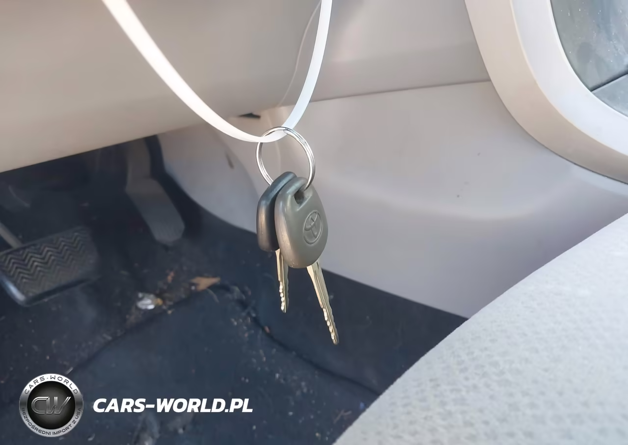 2011 Toyota Corolla VIN:2T1BU4EE5BC720301 - 11