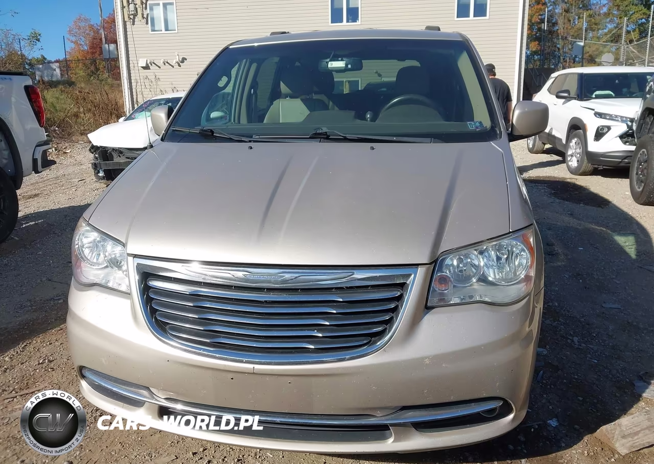 2016 Chrysler Town & Country Touring VIN:2C4RC1BG5GR229000 - 12