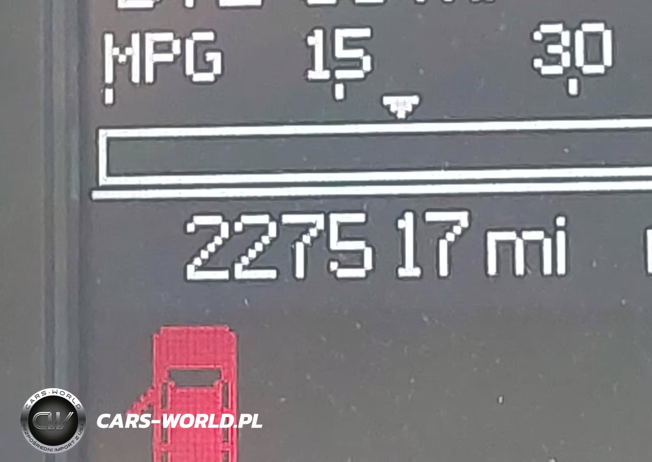 2016 Chrysler Town & Country Touring VIN:2C4RC1BG5GR229000 - 15