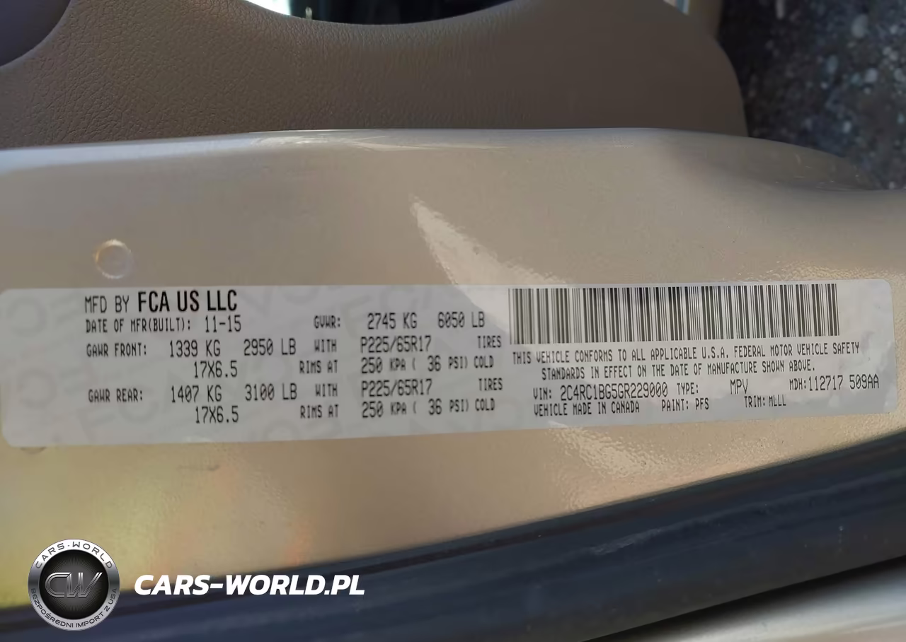 2016 Chrysler Town & Country Touring VIN:2C4RC1BG5GR229000 - 9