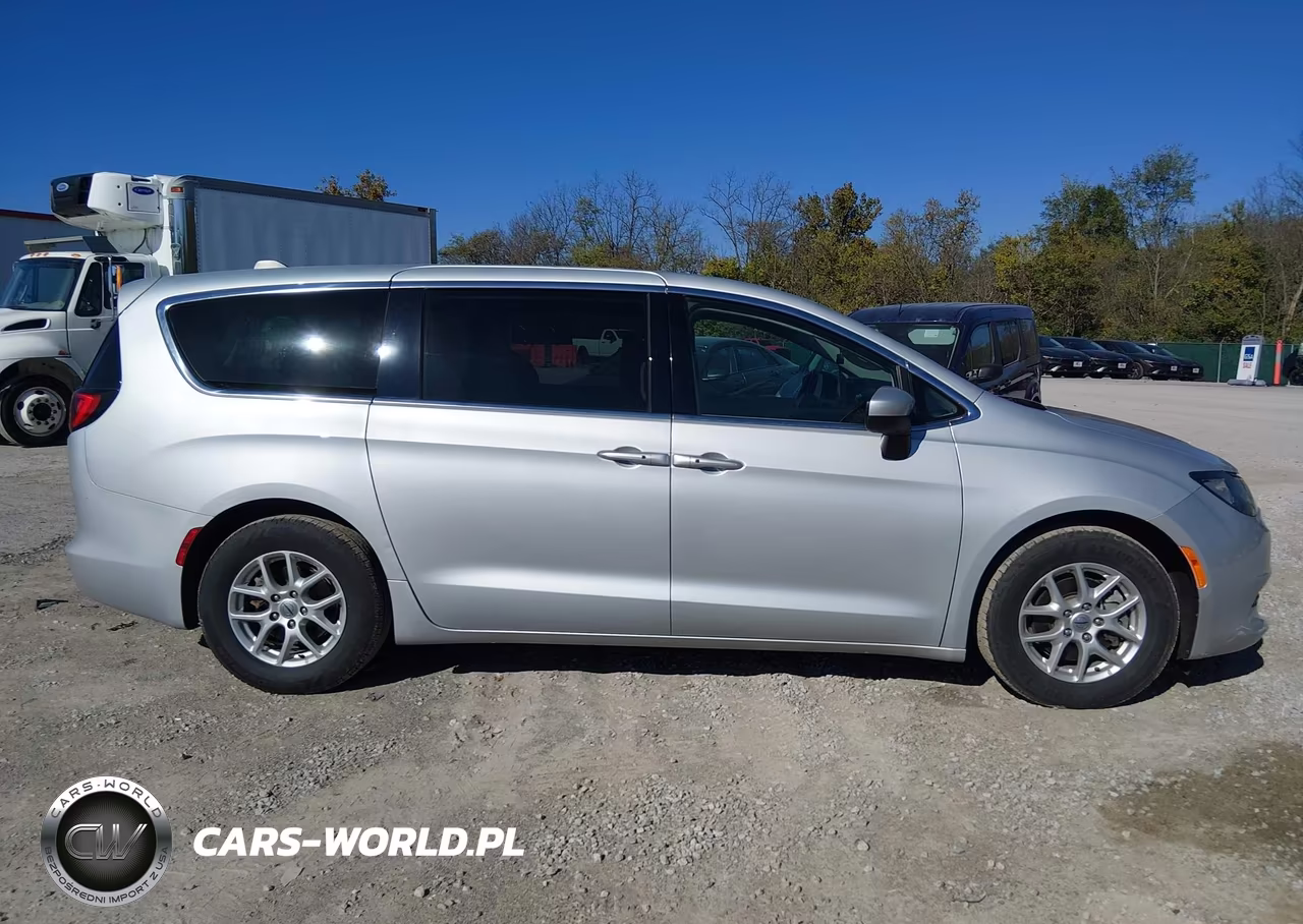 2022 Chrysler Voyager Lx VIN:2C4RC1CG1NR131092 - 18