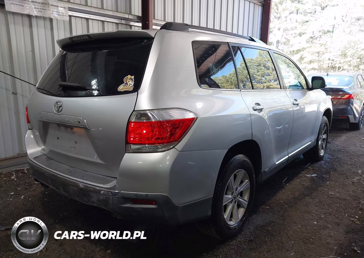 2013 Toyota Highlander Base Plus V6 VIN:5TDZK3EH2DS109189 - 4