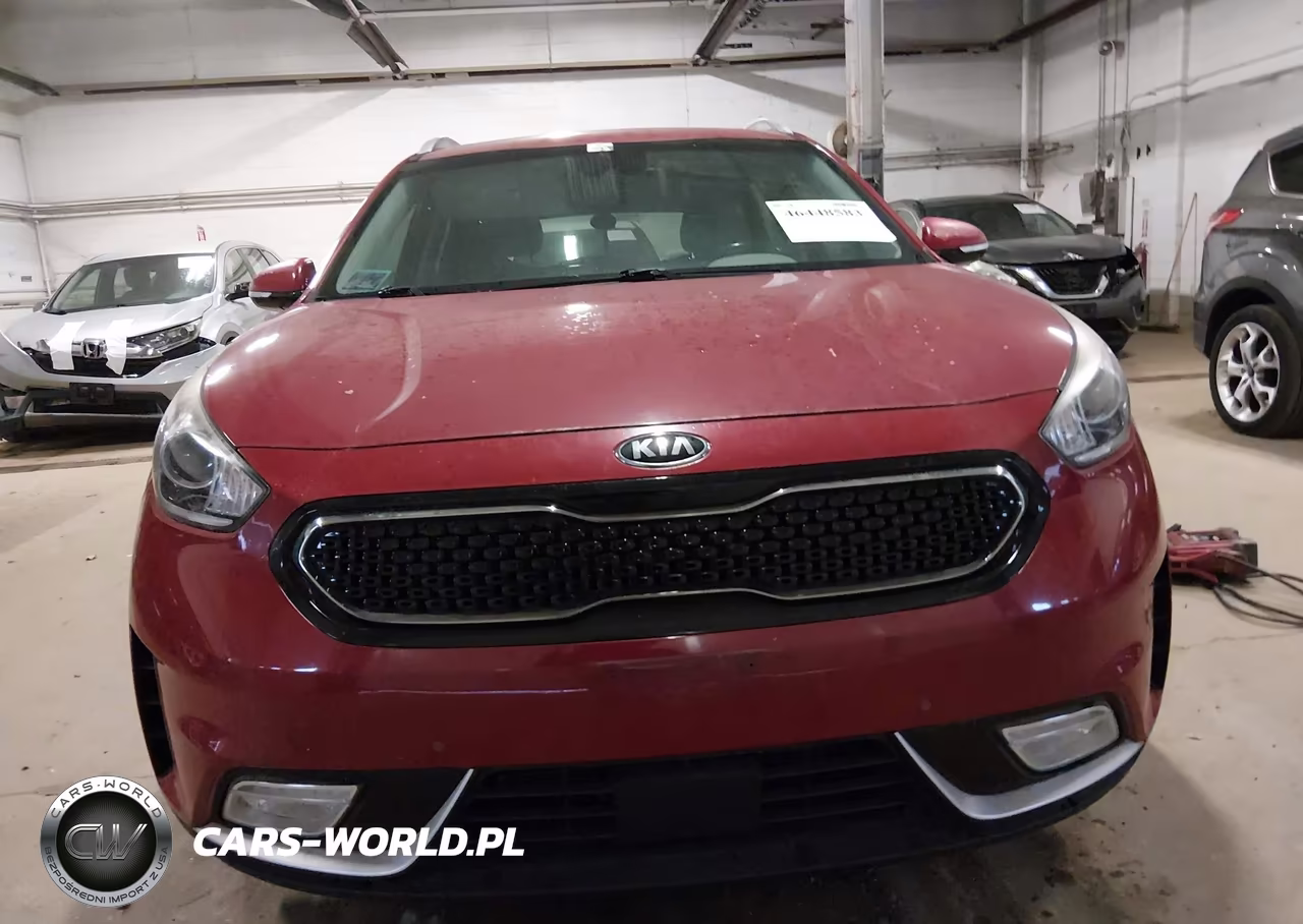 2017 Kia Niro Touring VIN:KNDCE3LC7H5038054 - 12