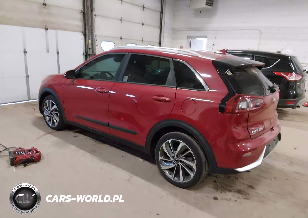 2017 Kia Niro Touring VIN:KNDCE3LC7H5038054 - 3