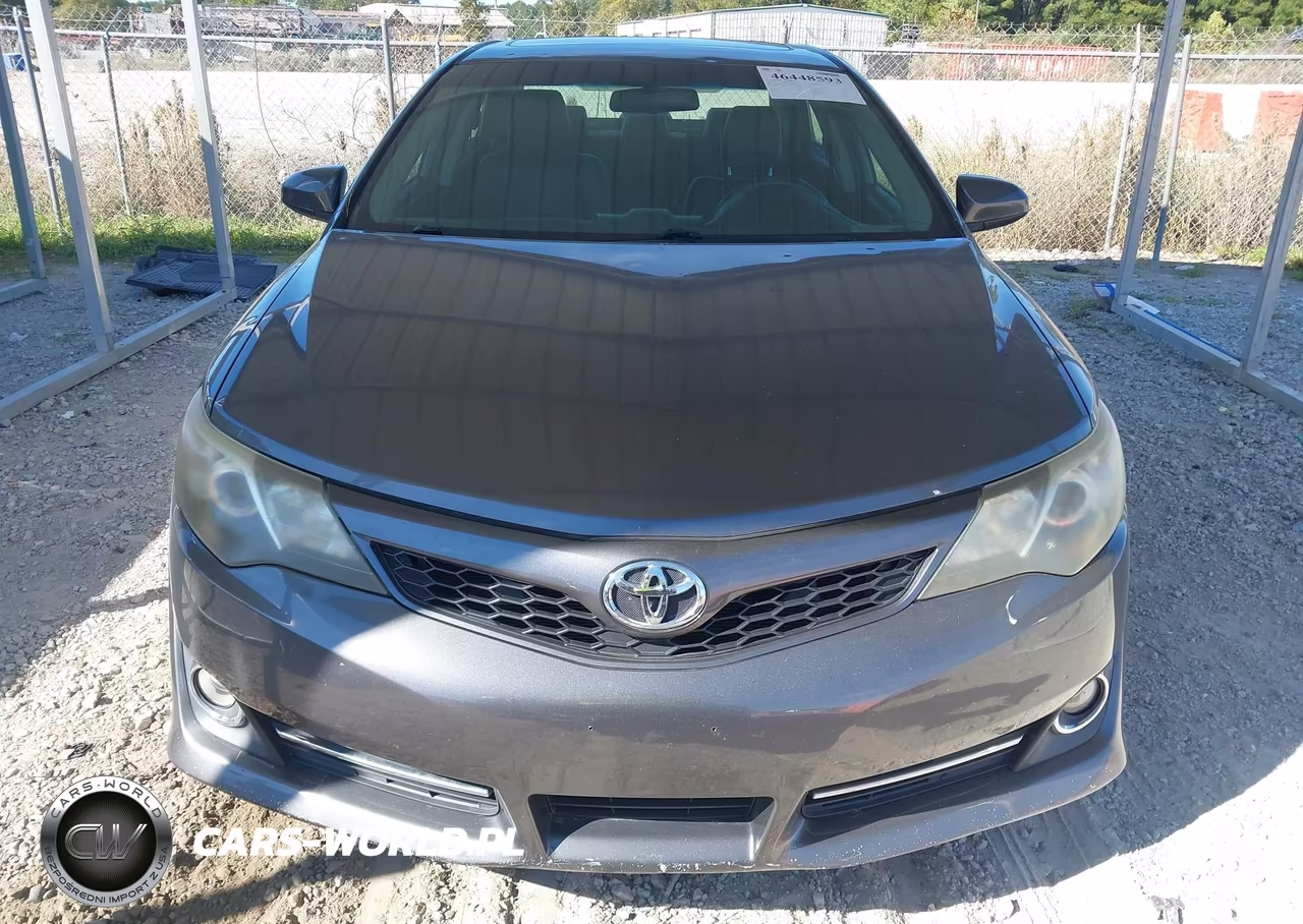 2014 Toyota Camry Se VIN:4T1BF1FK3EU750087 - 12