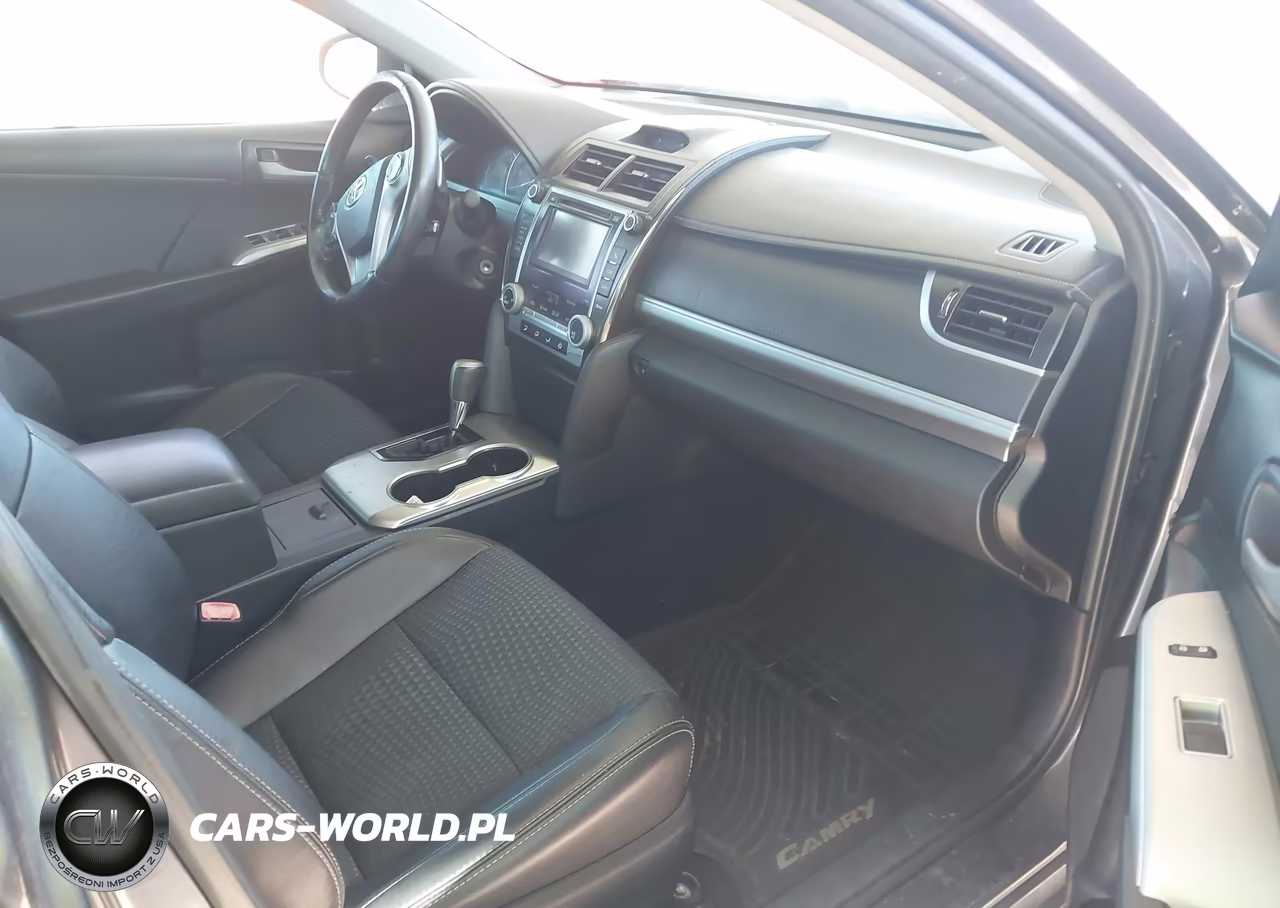 2014 Toyota Camry Se VIN:4T1BF1FK3EU750087 - 5