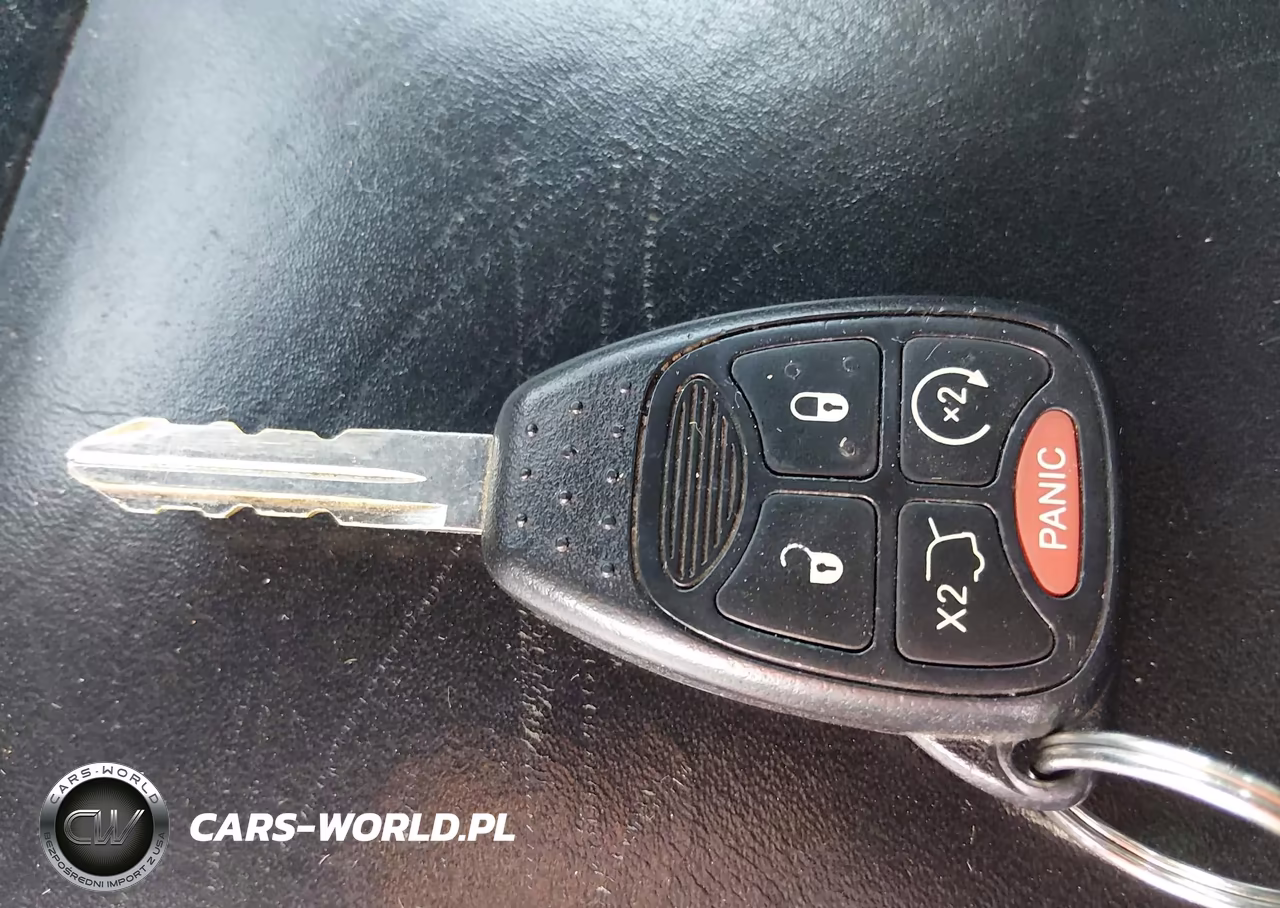 2014 Chrysler 200 Limited VIN:1C3CCBCG8EN134570 - 11