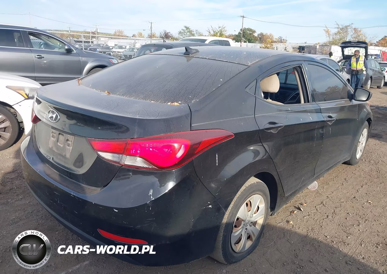 2016 Hyundai Elantra Se VIN:KMHDH4AE0GU636881 - 4