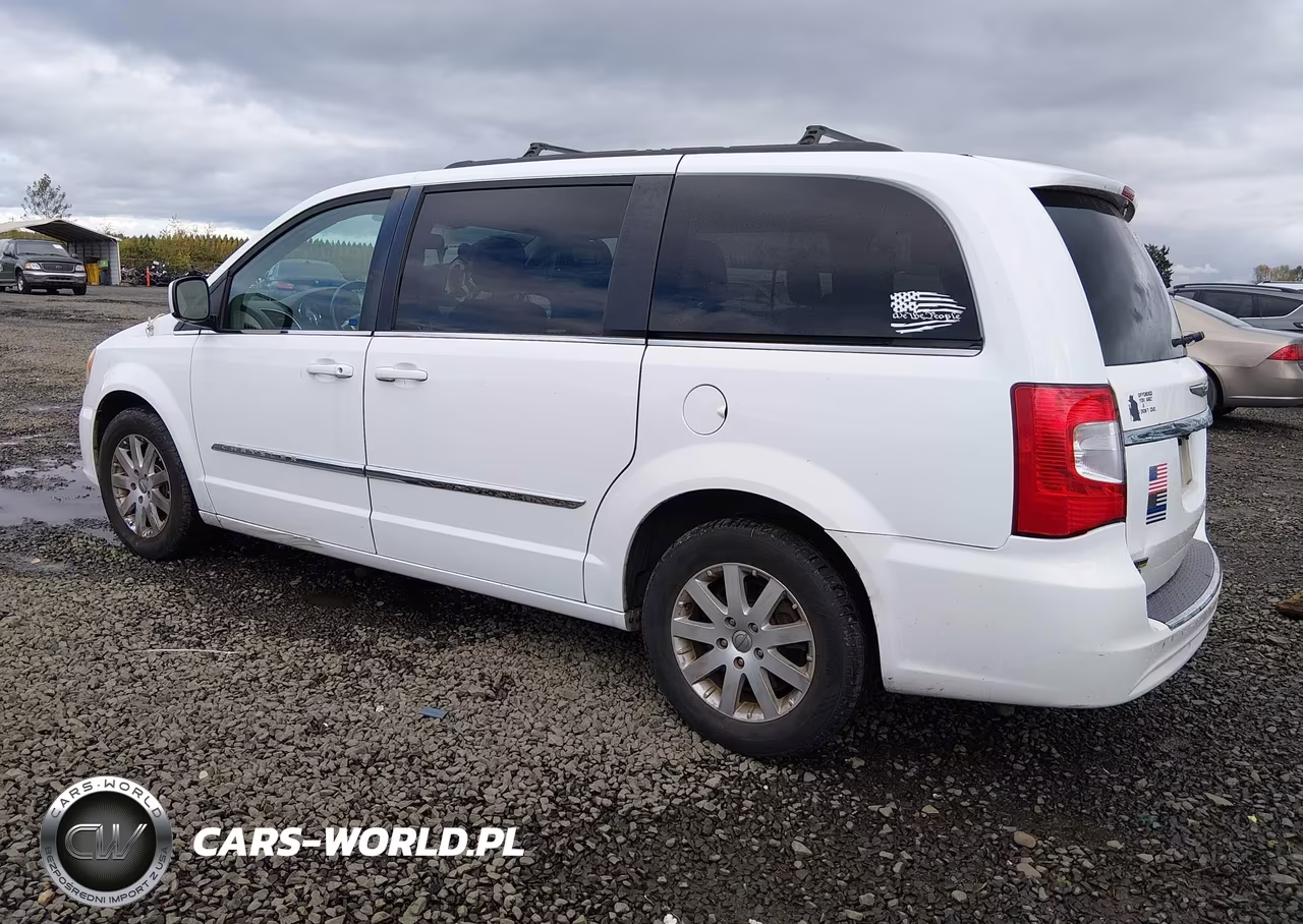 2014 Chrysler Town & Country Touring VIN:2C4RC1BG7ER403193 - 3