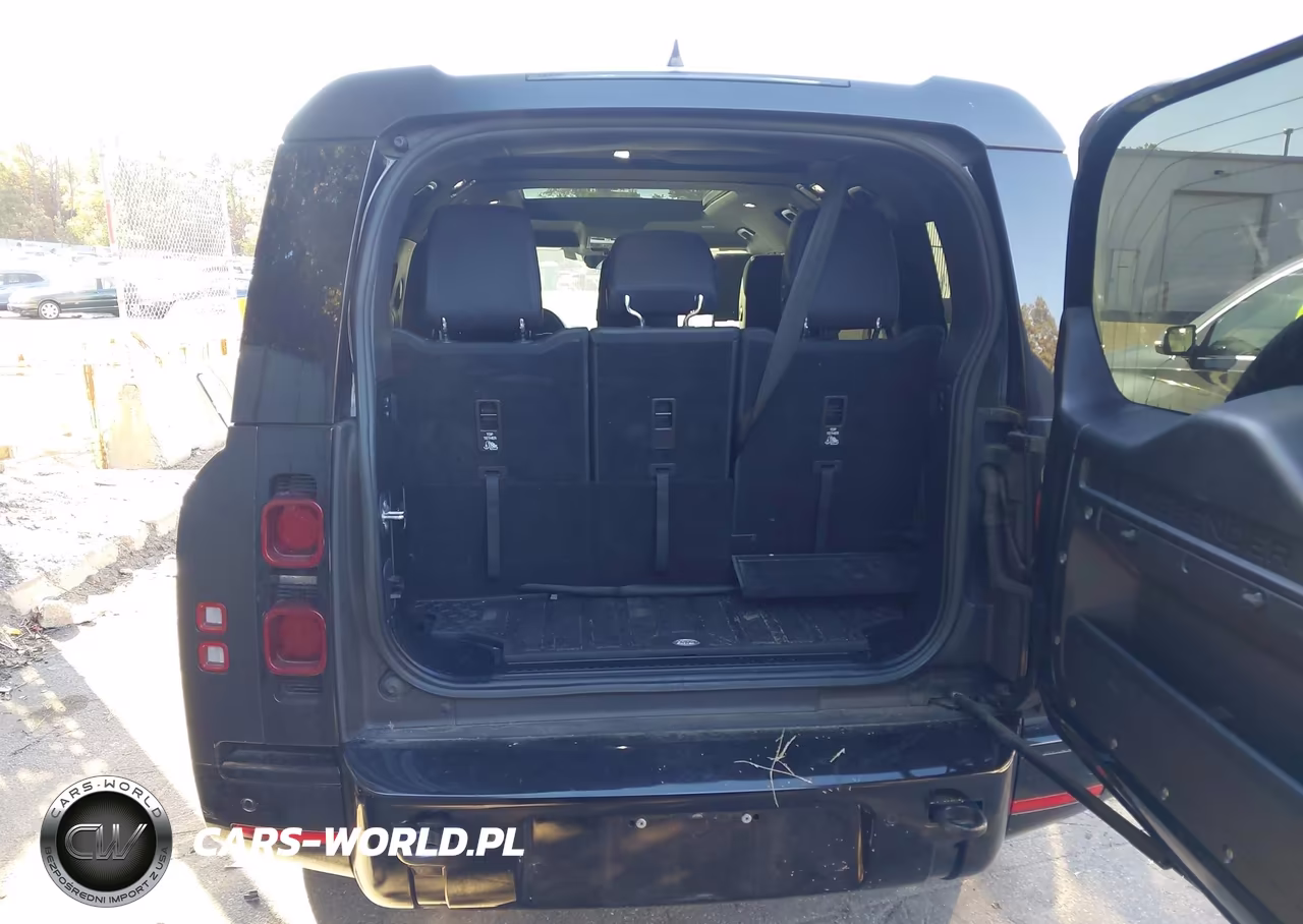 2023 Land Rover Defender 130 X-Dynamic Se VIN:SALE2FEU1P2160474 - 18