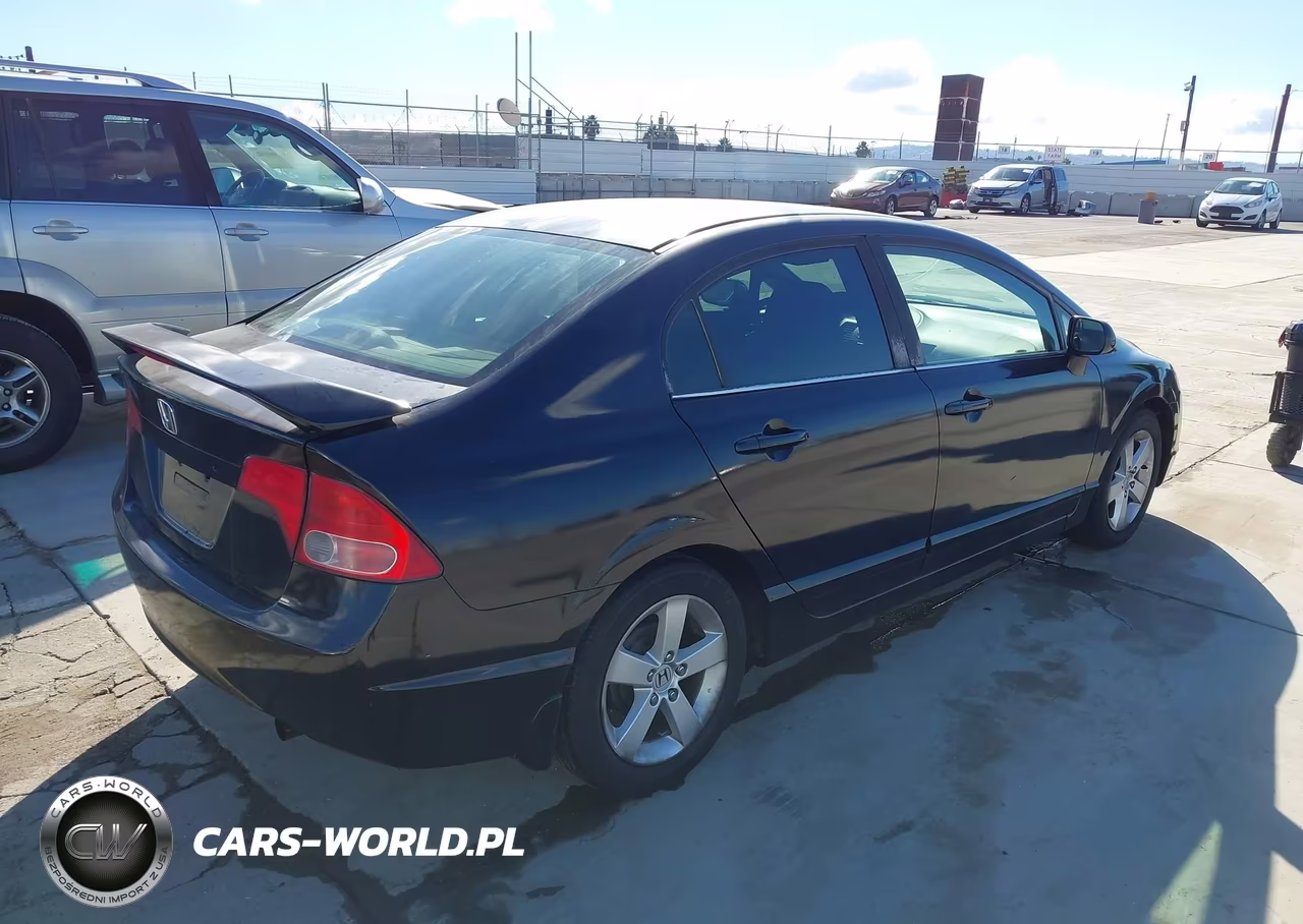 2007 Honda Civic Lx VIN:2HGFA16577H500406 - 4
