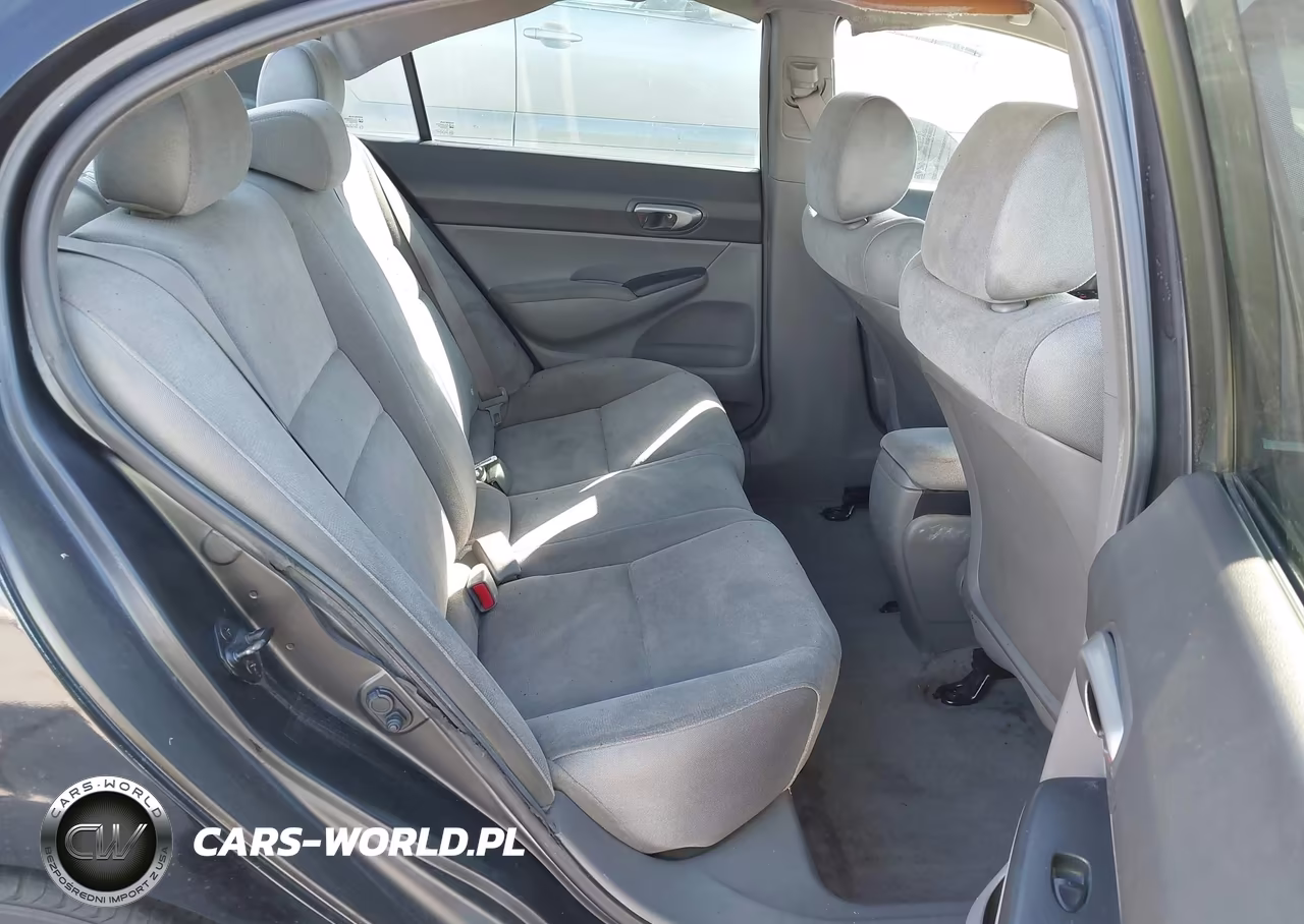 2007 Honda Civic Lx VIN:2HGFA16577H500406 - 8