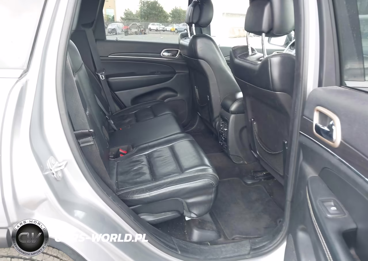 2015 Jeep Grand Cherokee Limited VIN:1C4RJEBGXFC735362 - 8