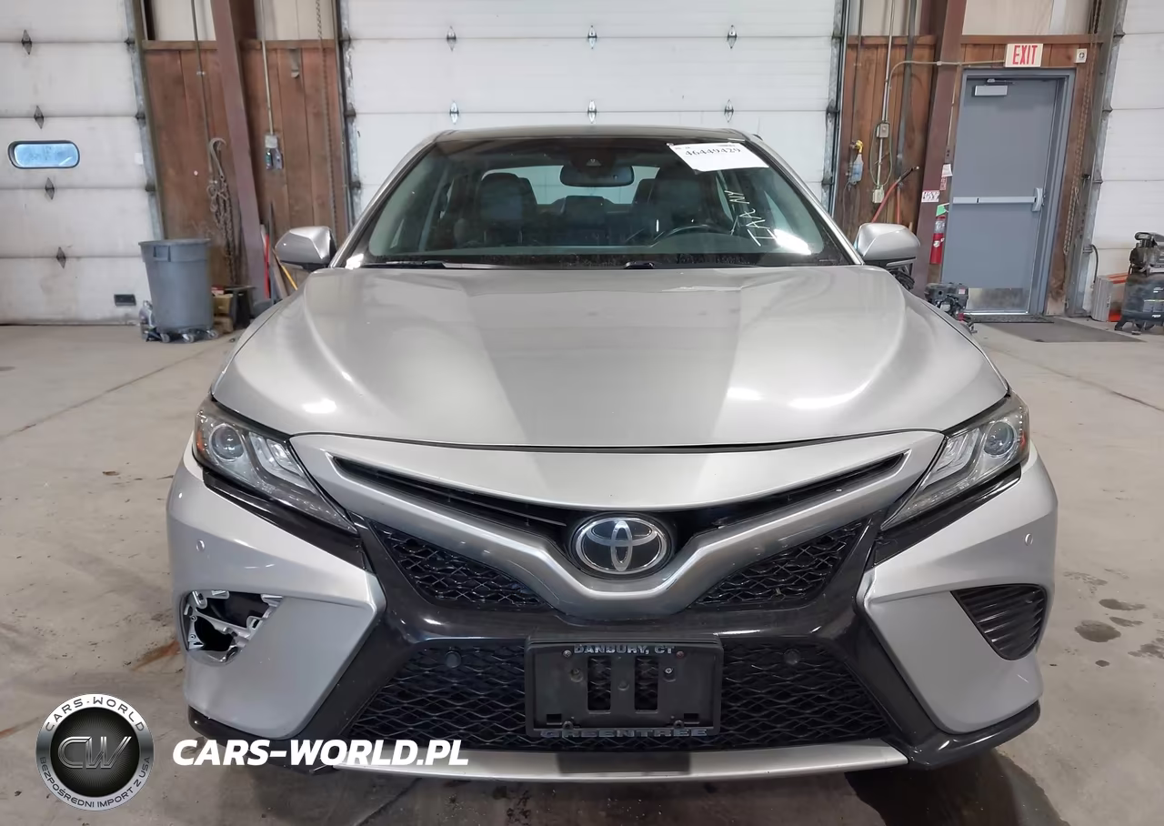 2018 Toyota Camry Xse VIN:4T1B61HK5JU500552 - 12