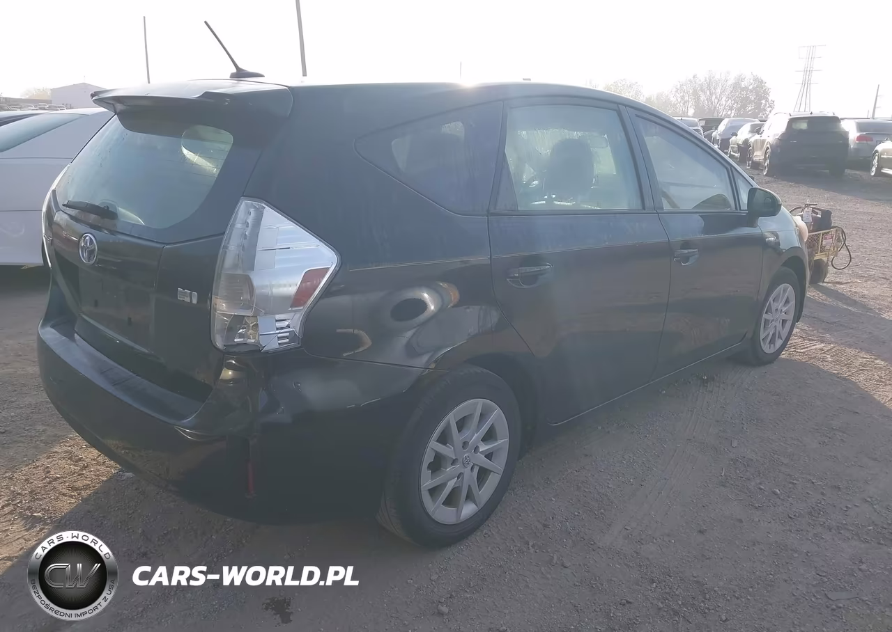 2012 Toyota Prius V Three VIN:JTDZN3EU6C3063614 - 4