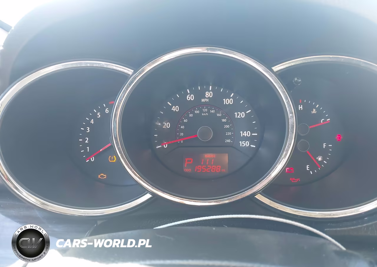 2011 Kia Sorento Lx VIN:5XYKT3A16BG172488 - 7
