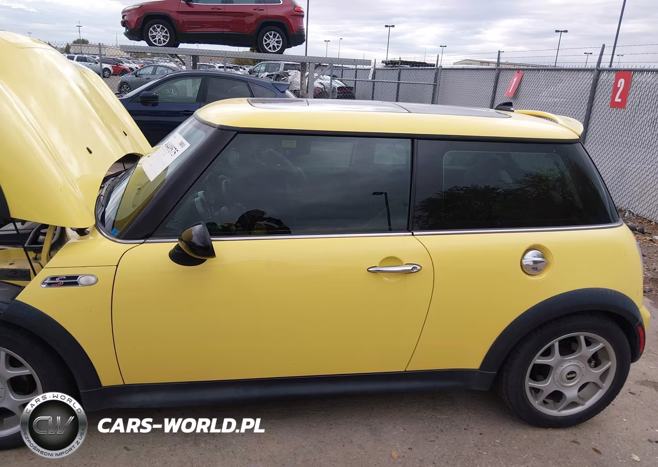 2004 Mini Cooper S VIN:WMWRE33494TD84583 - 12