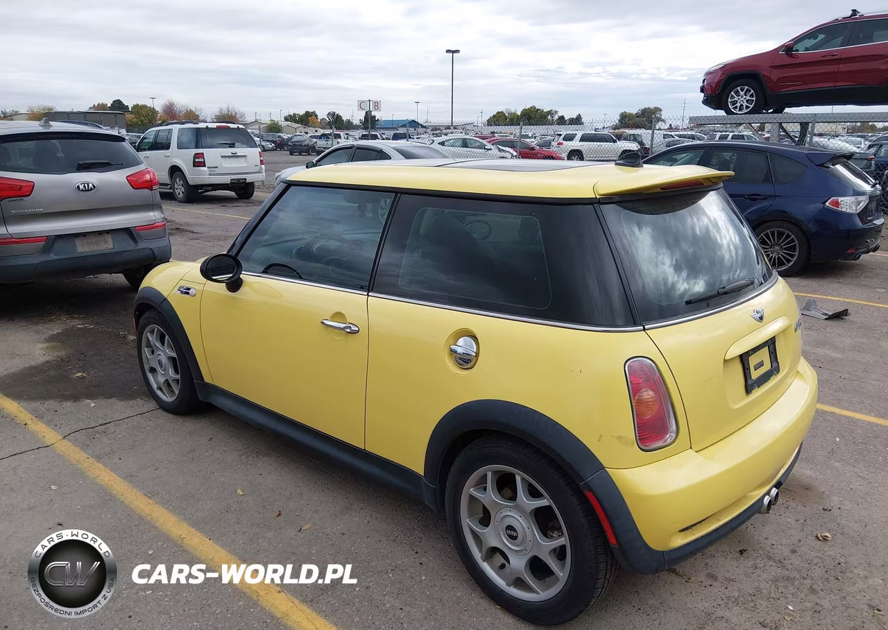 2004 Mini Cooper S VIN:WMWRE33494TD84583 - 3