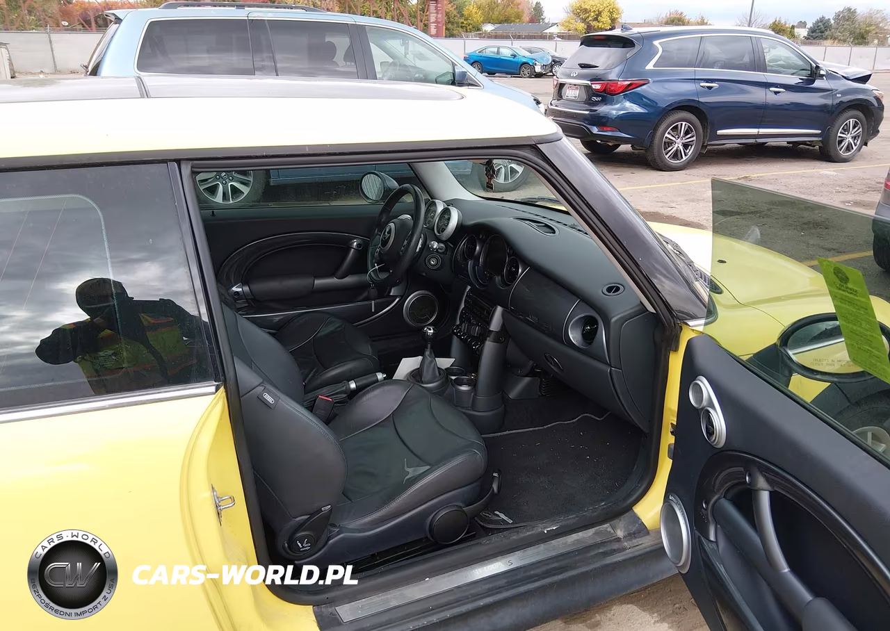 2004 Mini Cooper S VIN:WMWRE33494TD84583 - 5