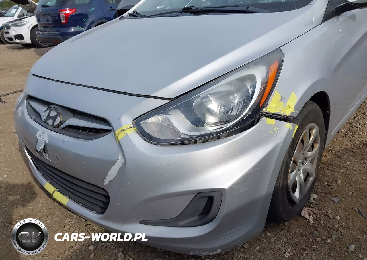2014 Hyundai Accent Gls VIN:KMHCT4AEXEU665666 - 13