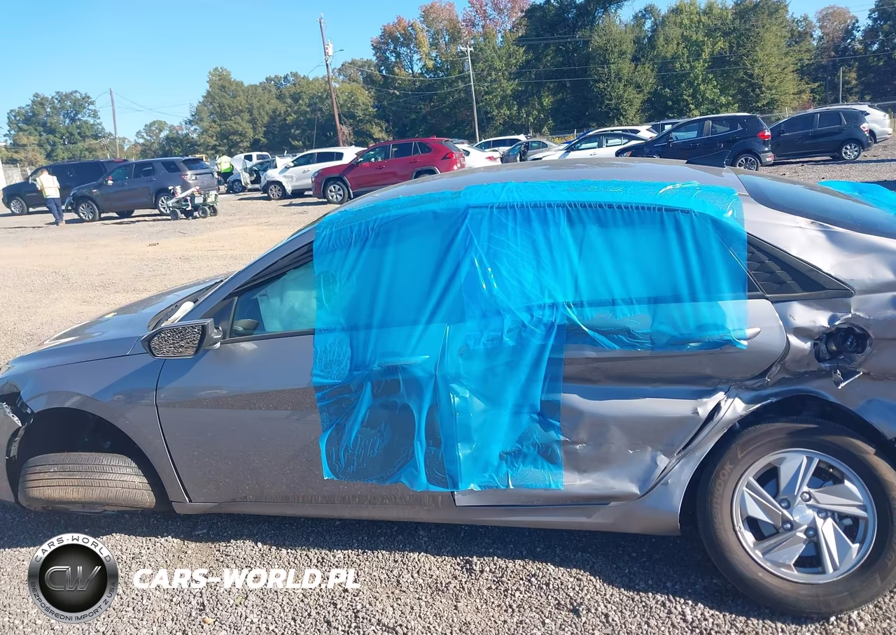 2026 Hyundai Elantra Se VIN:KMHLL4DG5TU118427 - 14