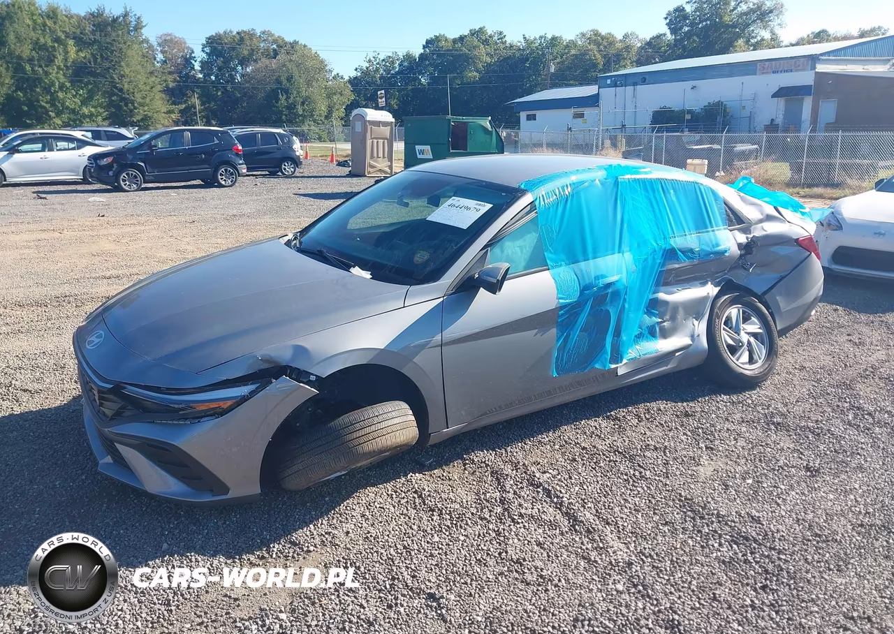 2026 Hyundai Elantra Se VIN:KMHLL4DG5TU118427 - 2