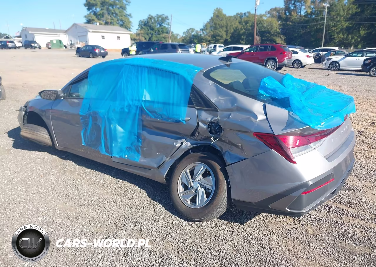 2026 Hyundai Elantra Se VIN:KMHLL4DG5TU118427 - 3