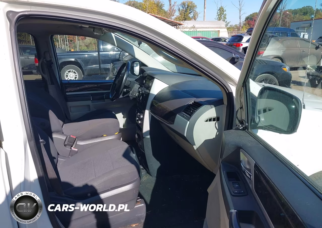 2010 Dodge Grand Caravan Sxt VIN:2D4RN5D17AR218813 - 5