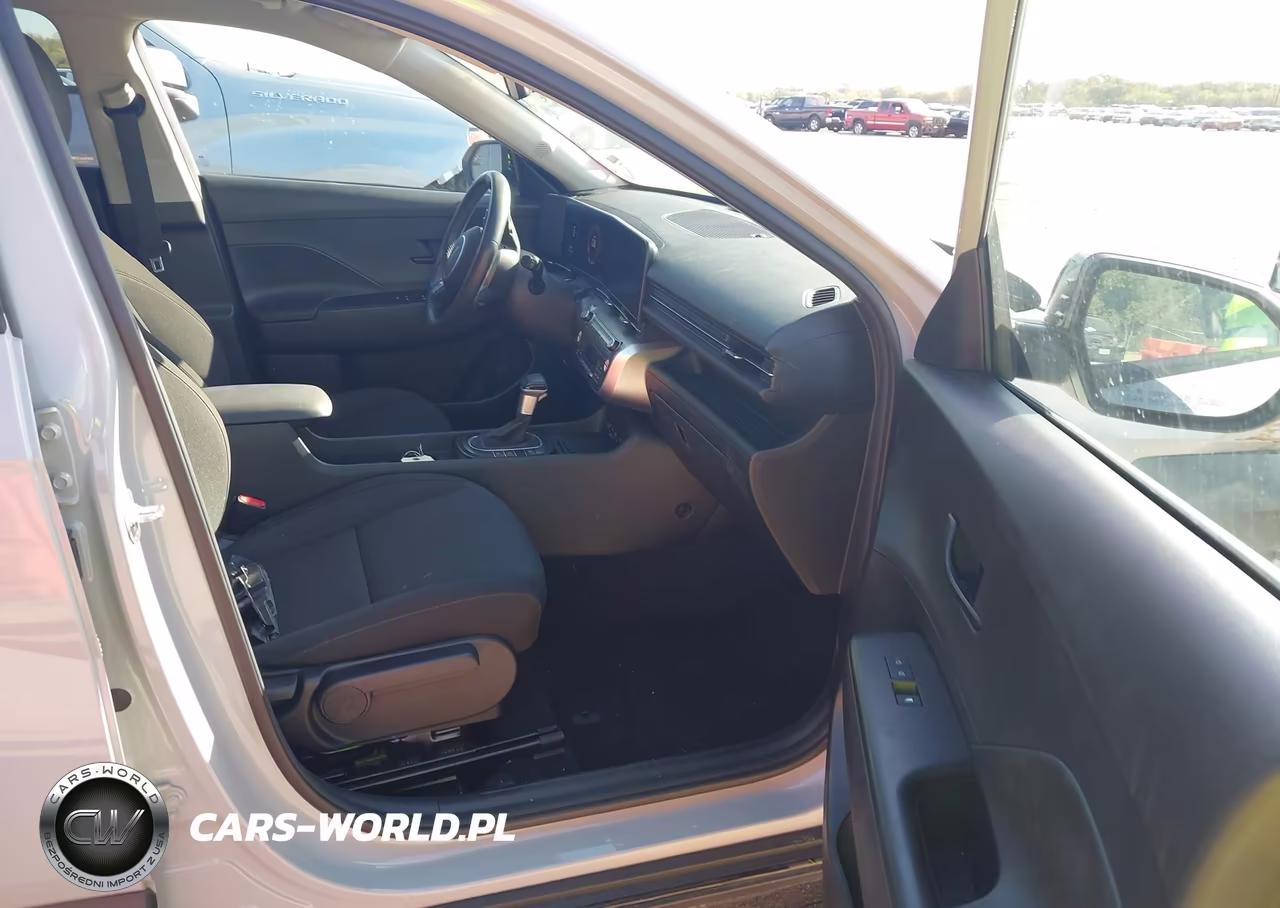 2026 Hyundai Kona Sel Sport VIN:KM8HF3AB0TU424595 - 5