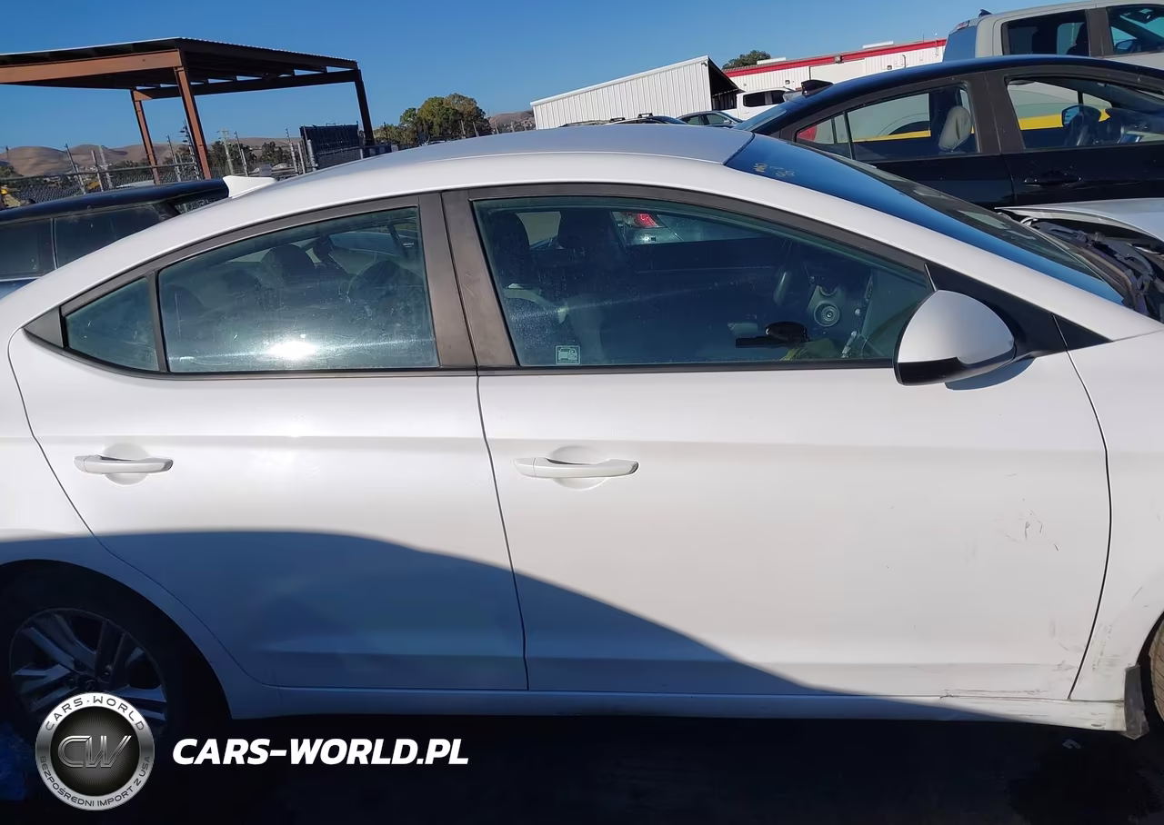 2019 Hyundai Elantra Sel VIN:5NPD84LF2KH439935 - 14