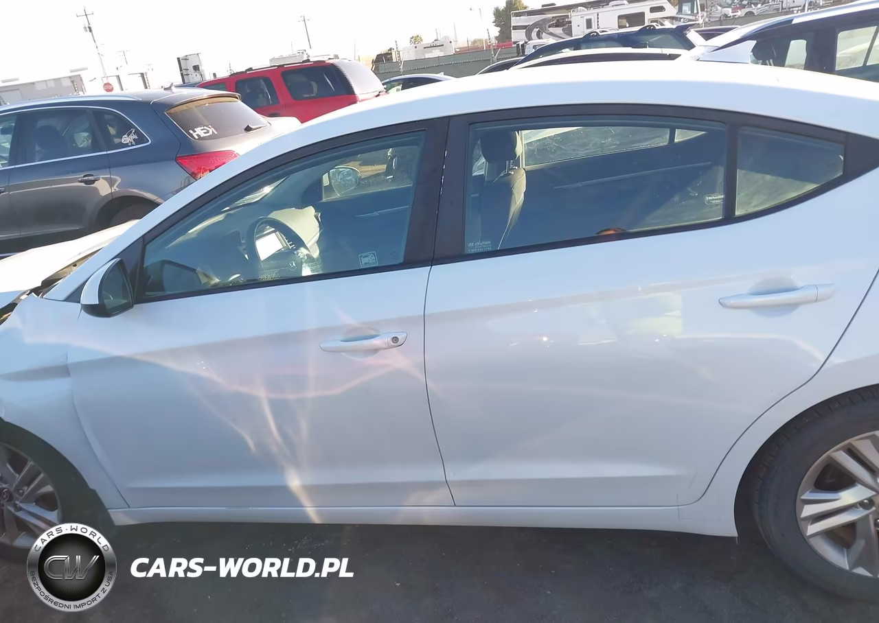 2019 Hyundai Elantra Sel VIN:5NPD84LF2KH439935 - 15