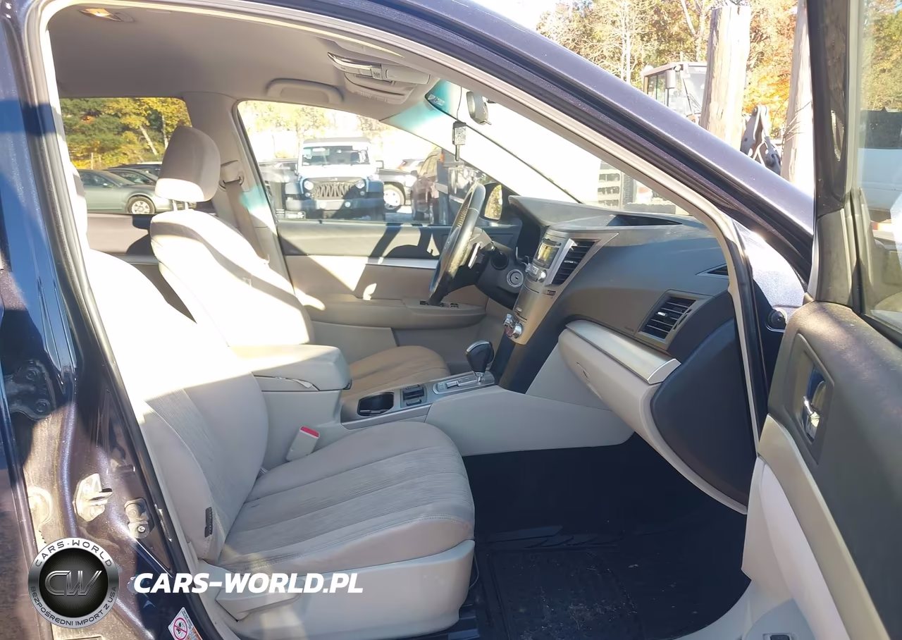 2013 Subaru Outback 2.5I Premium VIN:4S4BRBCC4D3226431 - 5