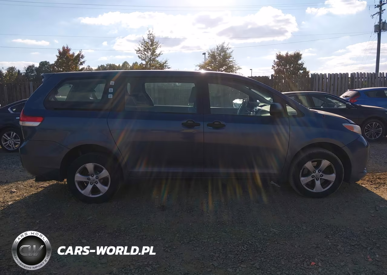 2014 Toyota Sienna L V6 7 Passenger VIN:5TDZK3DC1ES479556 - 13