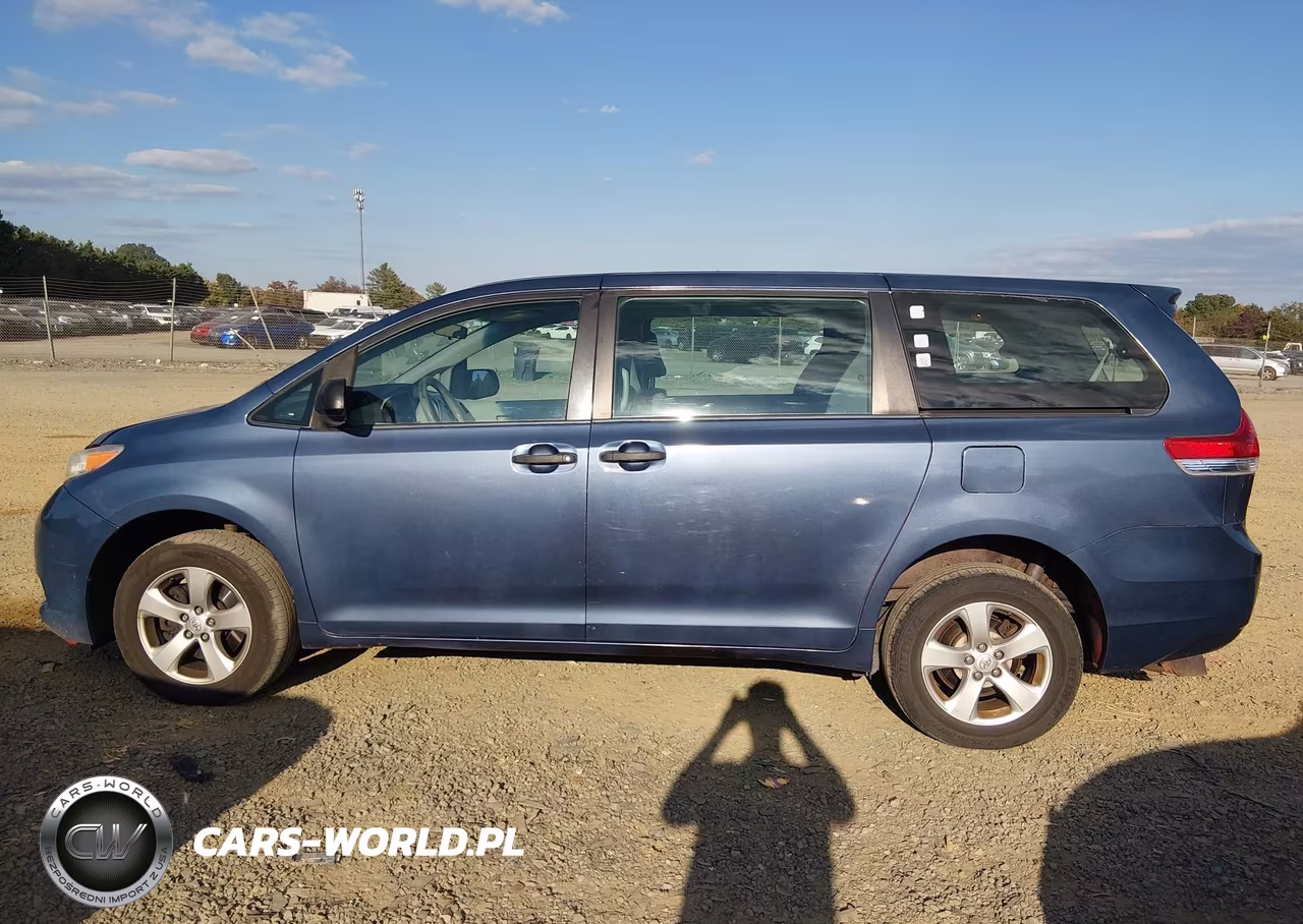 2014 Toyota Sienna L V6 7 Passenger VIN:5TDZK3DC1ES479556 - 14