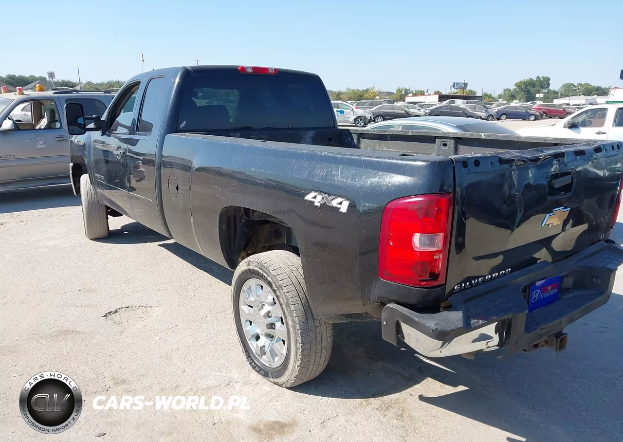 2011 Chevrolet Silverado 2500Hd Lt VIN:1GC2KXC84BZ124395 - 3