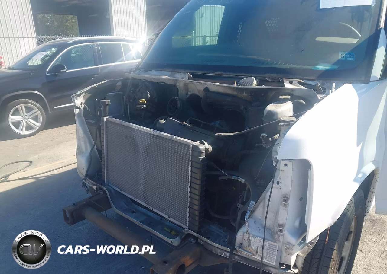 2007 Chevrolet Express Work Van VIN:1GCFG15TX71239963 - 6
