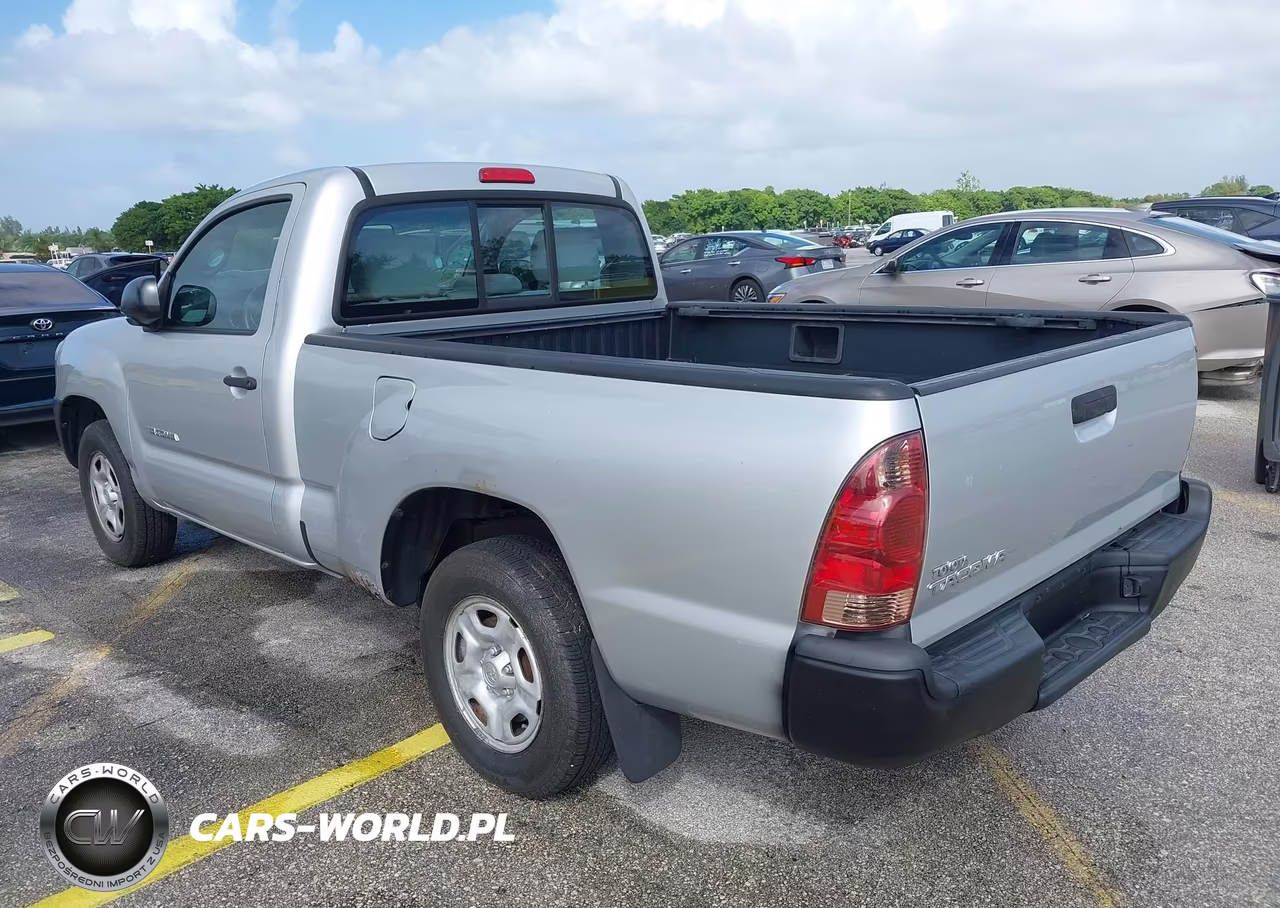 2010 Toyota Tacoma Base VIN:5TENX4CN6AZ694114 - 3
