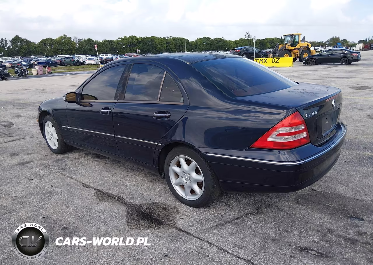 2004 Mercedes-Benz C 240 VIN:WDBRF61J44F529954 - 3