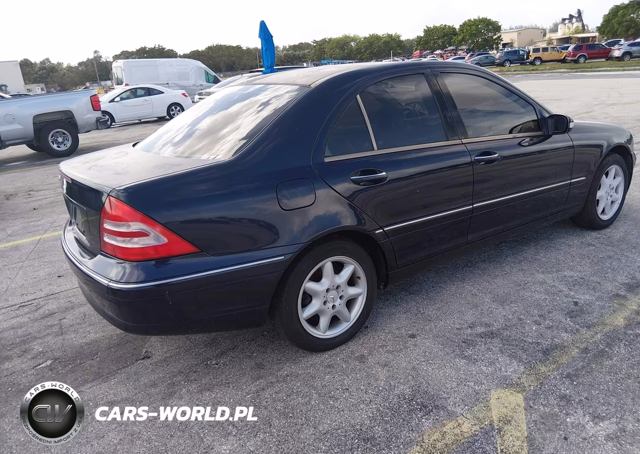 2004 Mercedes-Benz C 240 VIN:WDBRF61J44F529954 - 4