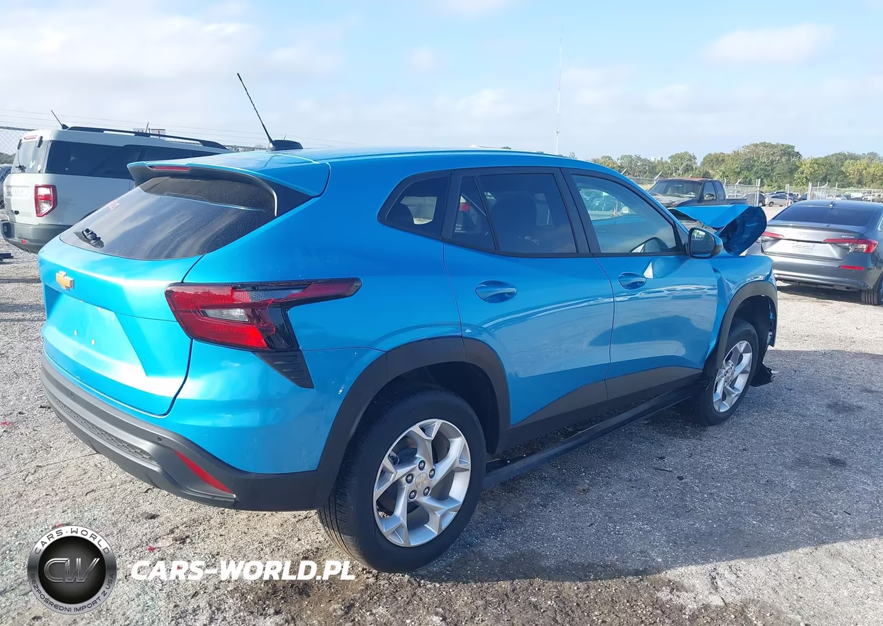 2026 Chevrolet Trax Fwd Ls VIN:KL77LFEP4TC177603 - 4