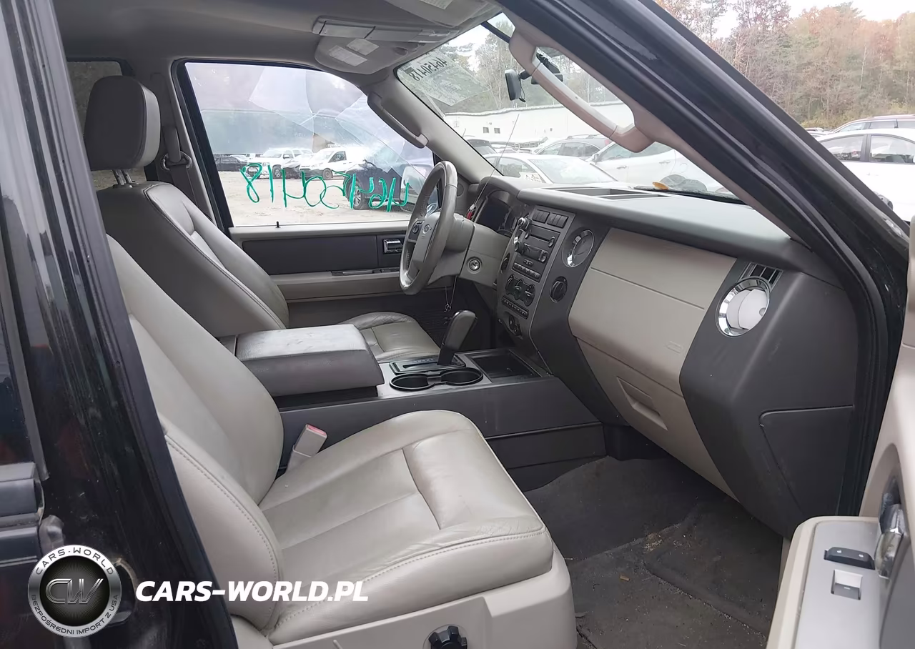 2007 Ford Expedition Xlt VIN:1FMFU16547LA96839 - 5