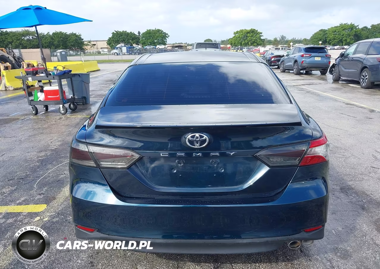 2018 Toyota Camry Se VIN:JTNB11HK0J3021251 - 16