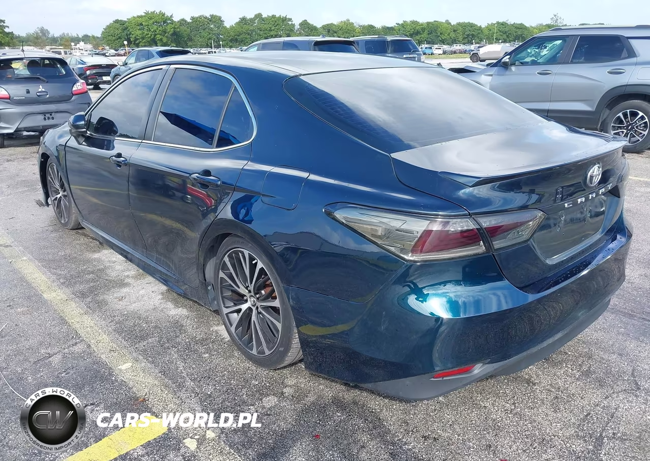 2018 Toyota Camry Se VIN:JTNB11HK0J3021251 - 3