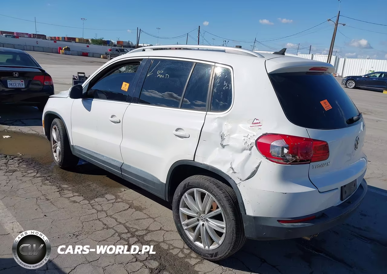 2014 Volkswagen Tiguan Sel VIN:WVGAV3AXXEW540958 - 3