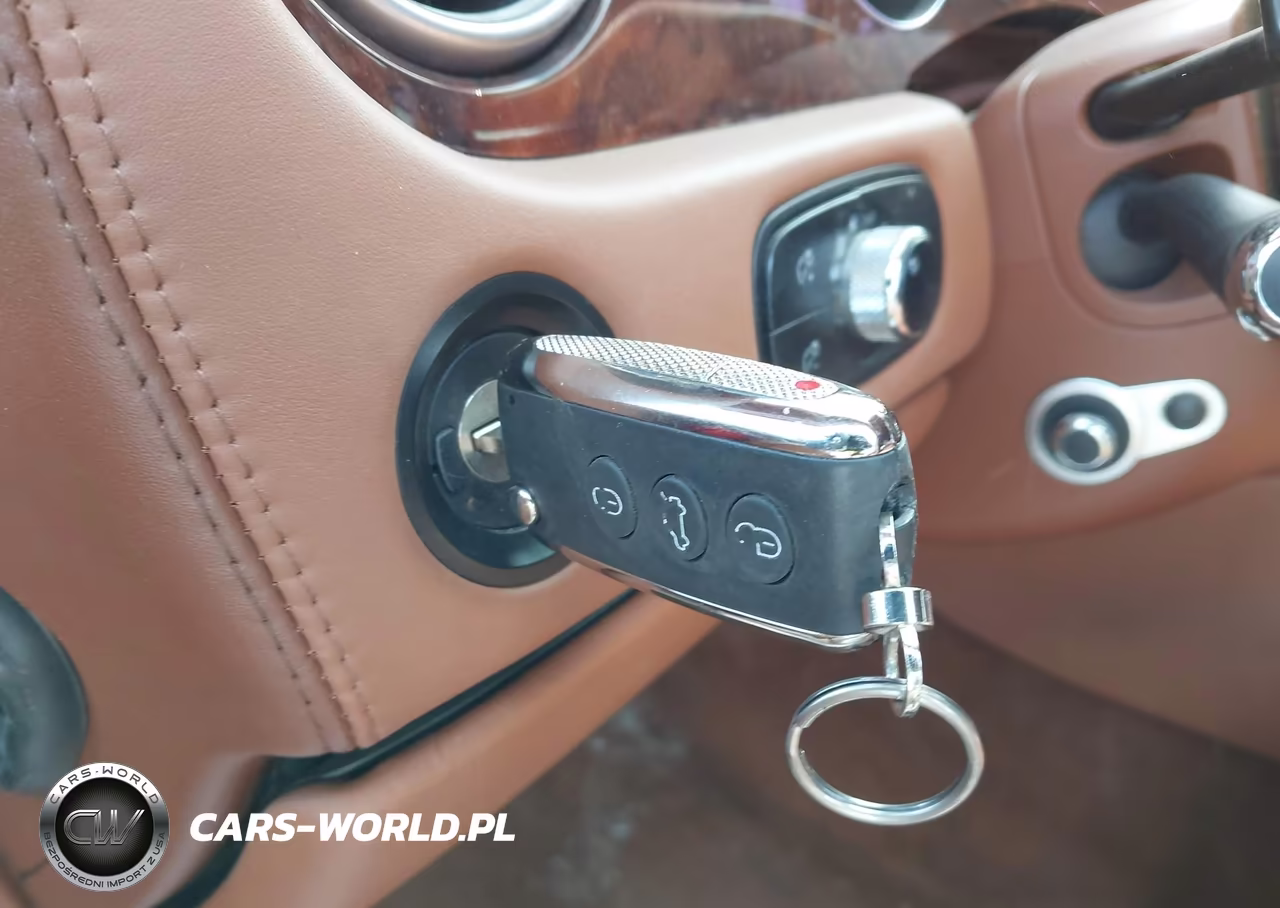 2006 Bentley Continental Flying Spur VIN:SCBBR53W36C031989 - 11