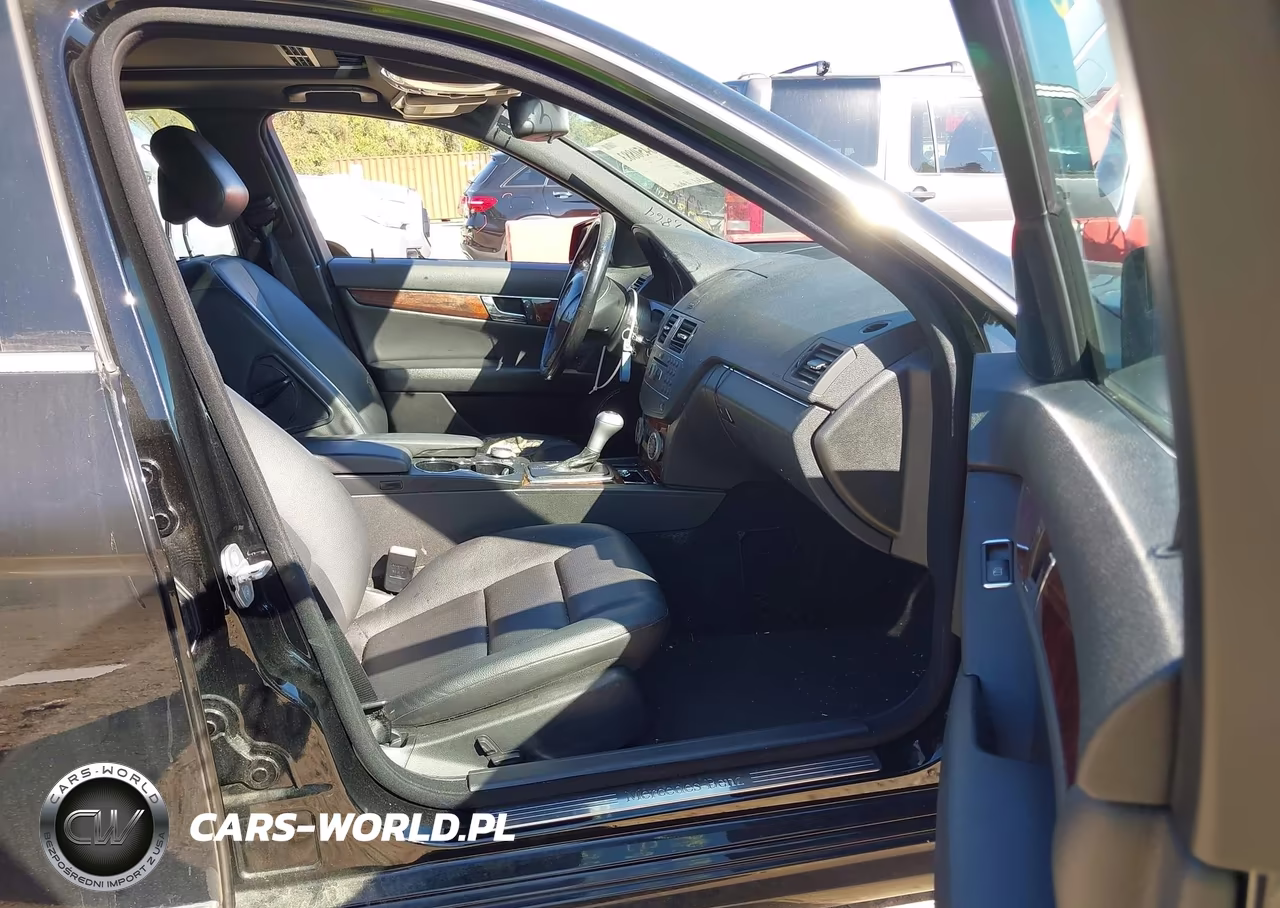 2011 Mercedes-Benz C 300 Luxury 4Matic-Sport 4Matic VIN:WDDGF8BB7BR166207 - 5