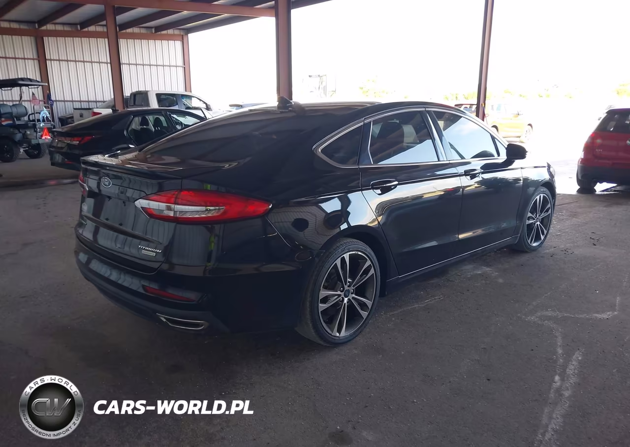 FORD FUSION VIN:3FA6P0K94LR175900 - 4