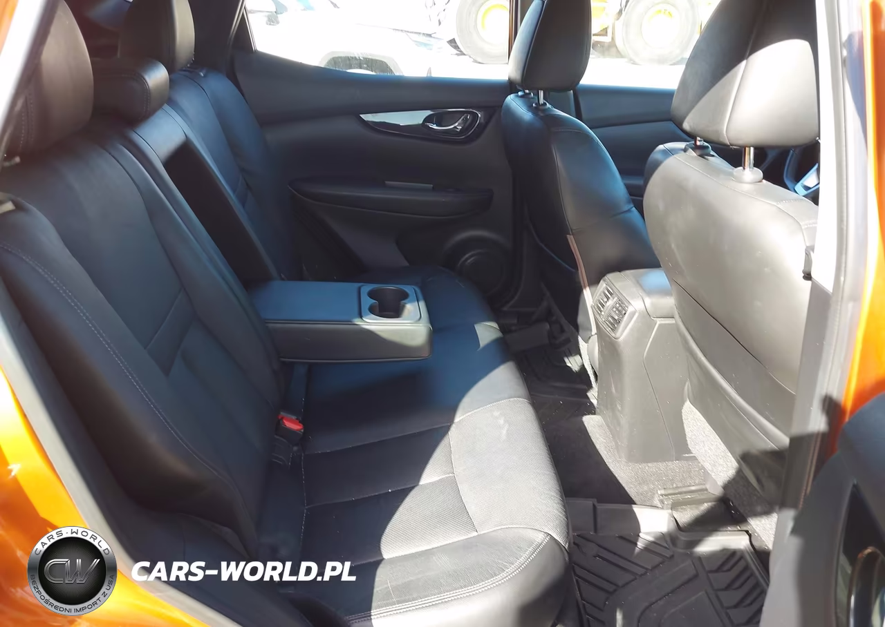 2017 NISSAN ROGUE SPORT SL VIN:JN1BJ1CP9HW016617 - 8