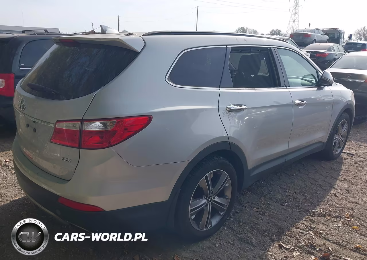 2015 Hyundai Santa Fe Gls VIN:KM8SNDHF8FU110771 - 4